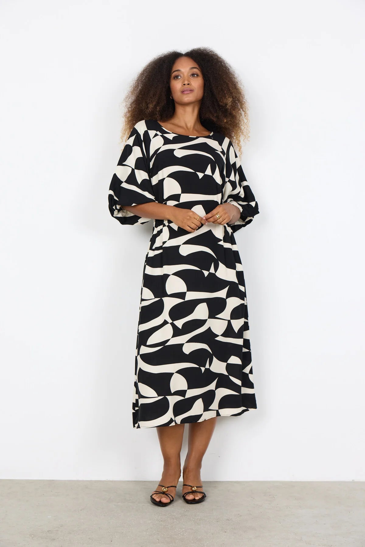 Abstract Print Elastic Waist Short Sleeve Dress. Style SOYA41614
