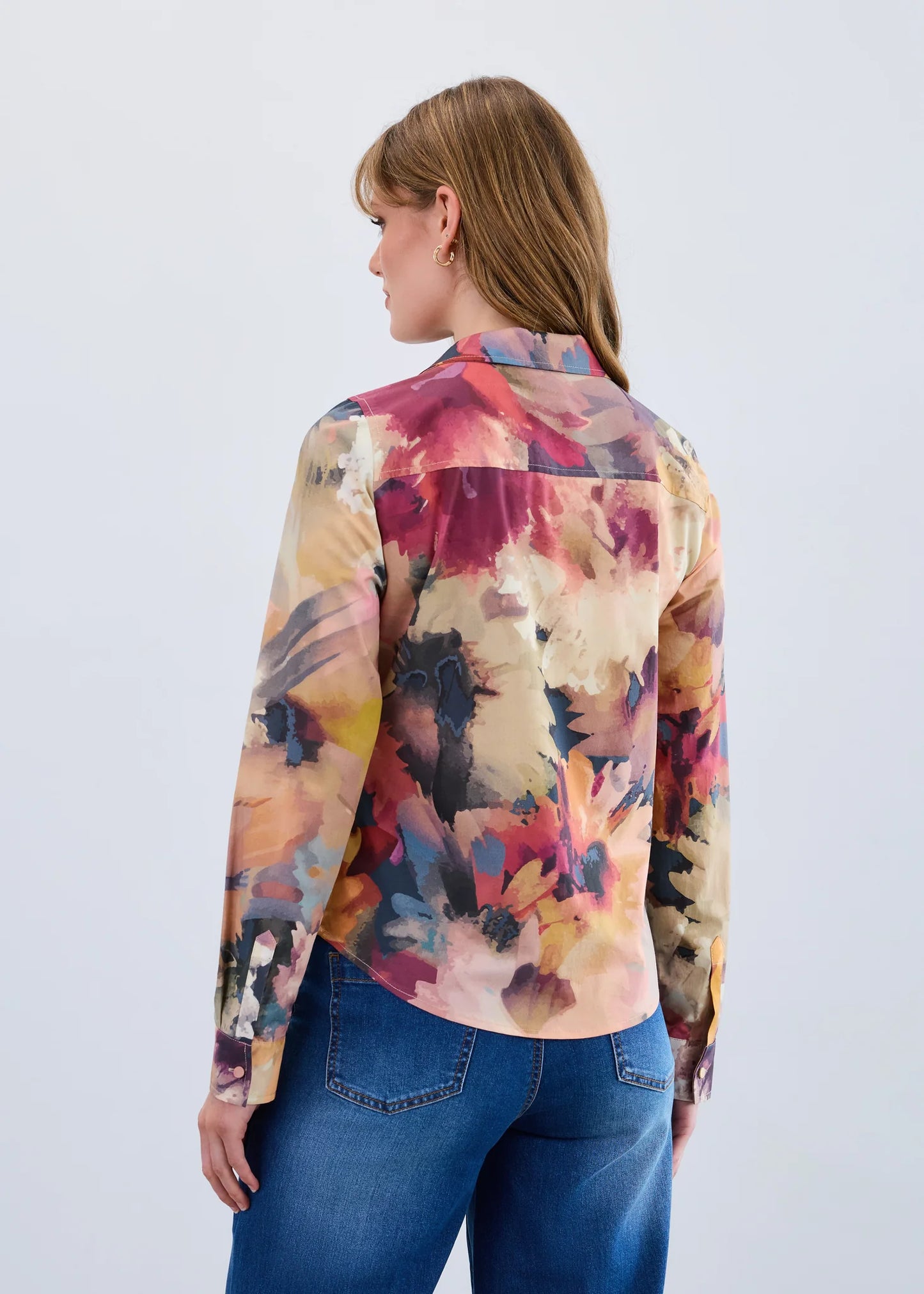 Button Front Collared Split Neck Abstract Print Top. Style FD7004623