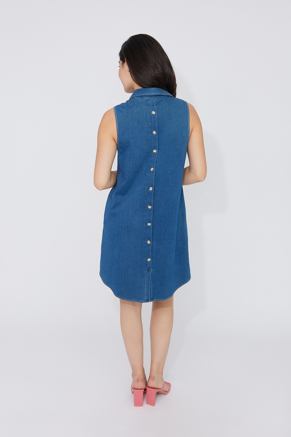 Sleeveless Button Front Midi Dress. Style CK36084