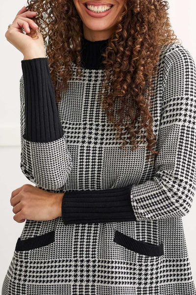 Houndstooth Sweater Knit Dress. Style TR7533O-4654