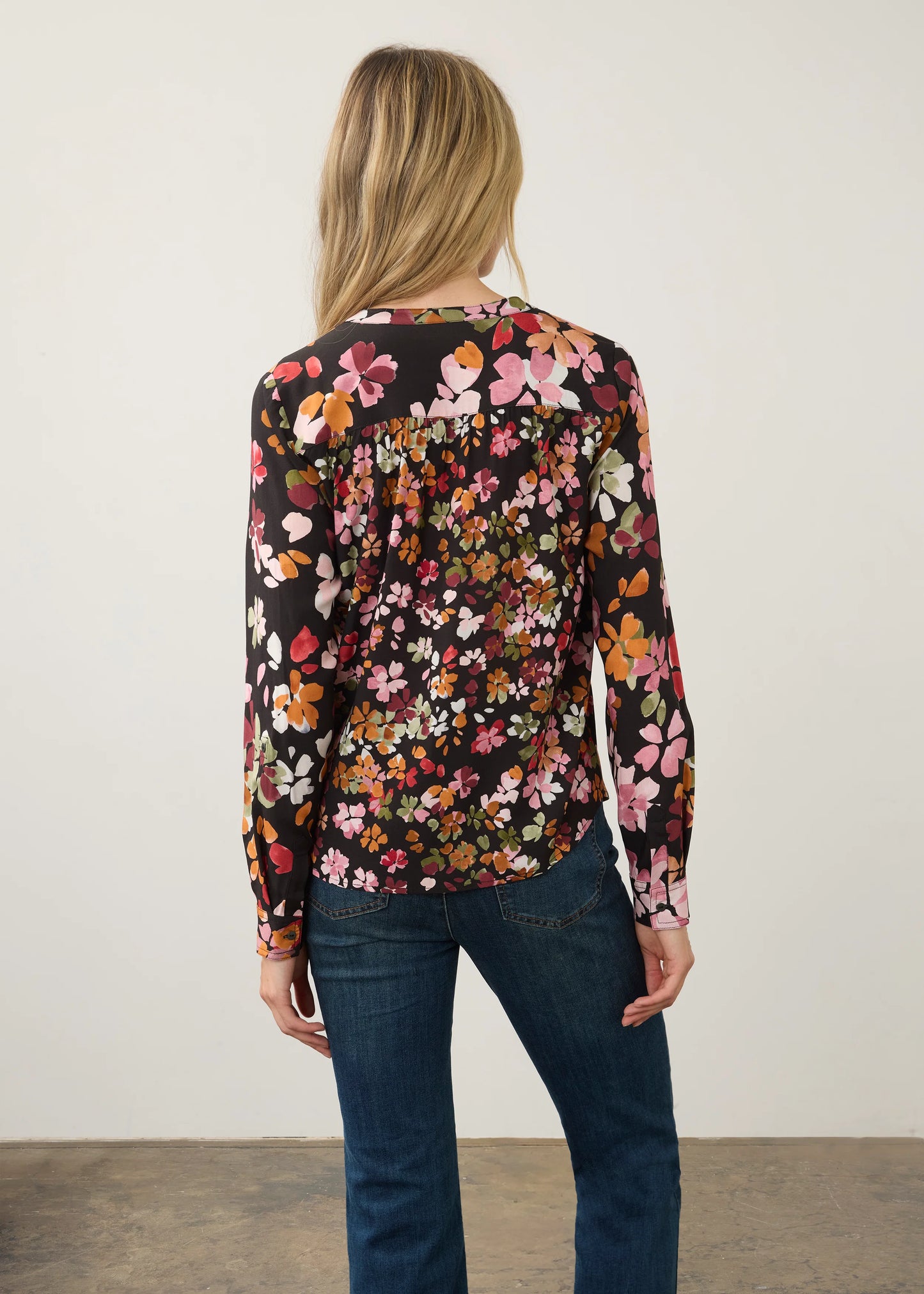 Button Front Collared Smocking Detail Floral Print Top. Style FD7796397