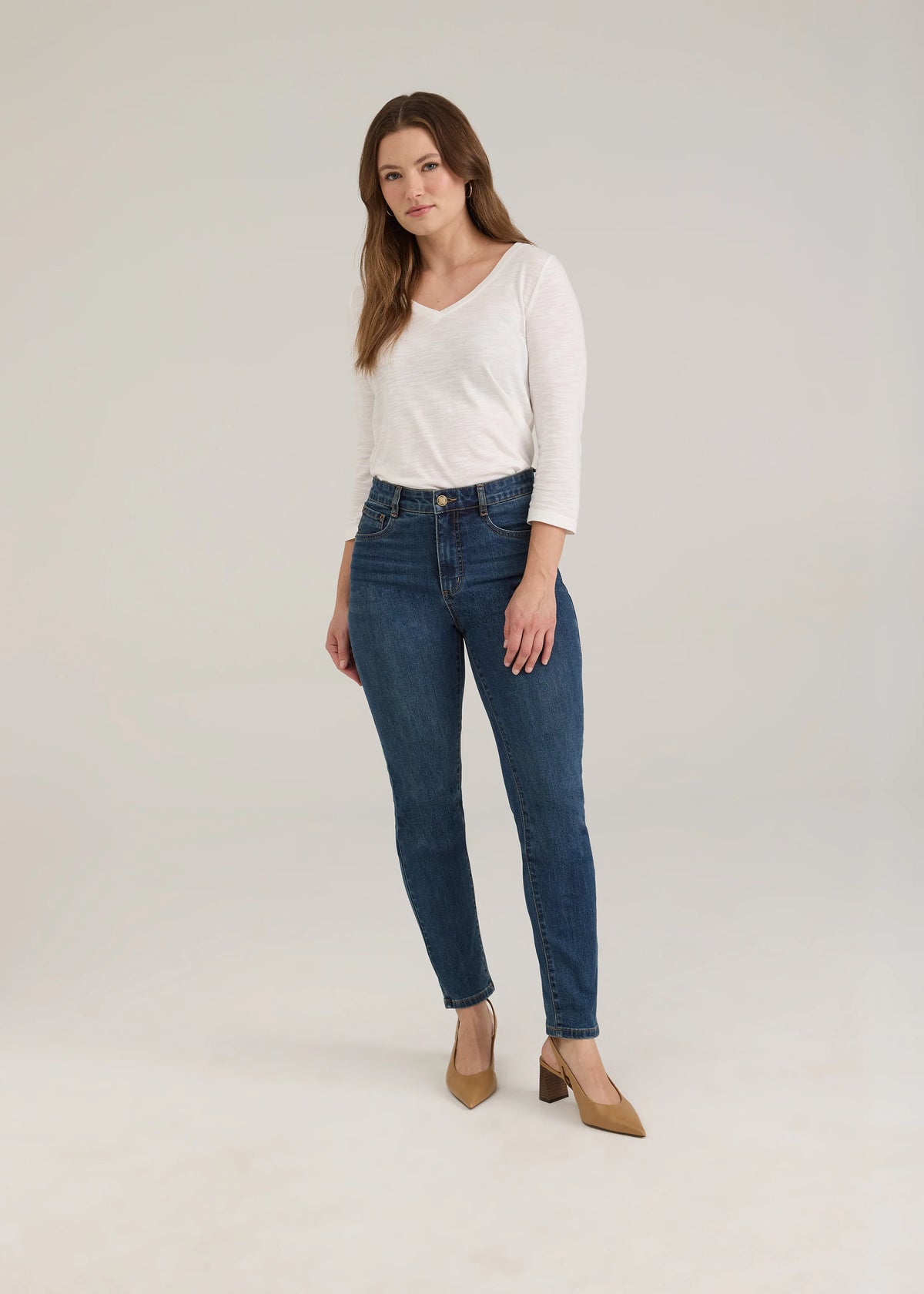 Suzanne Slim Leg Jean. Style FD6961779