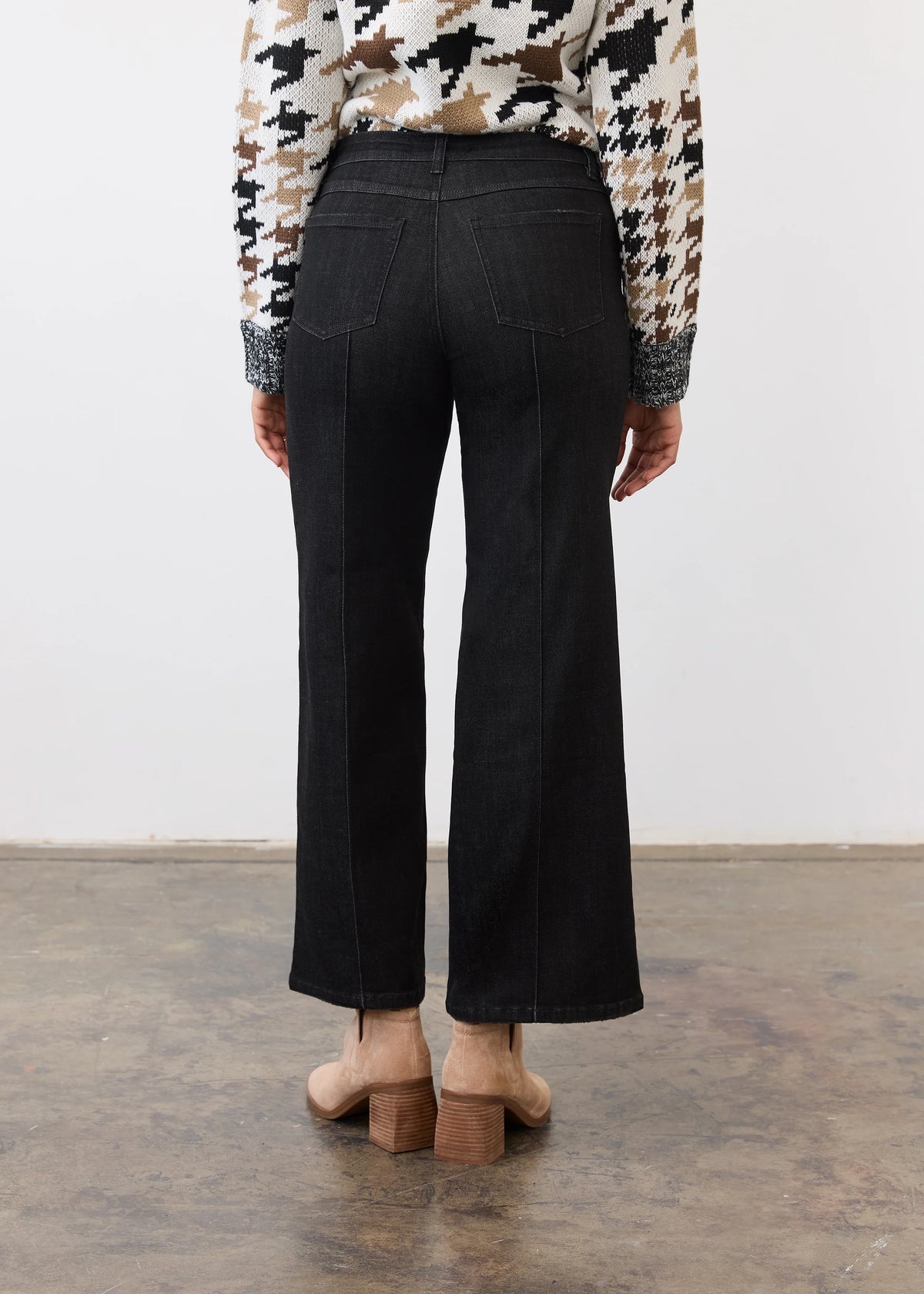 Olivia Pintuck Wide Leg Jean. Style FD2200217