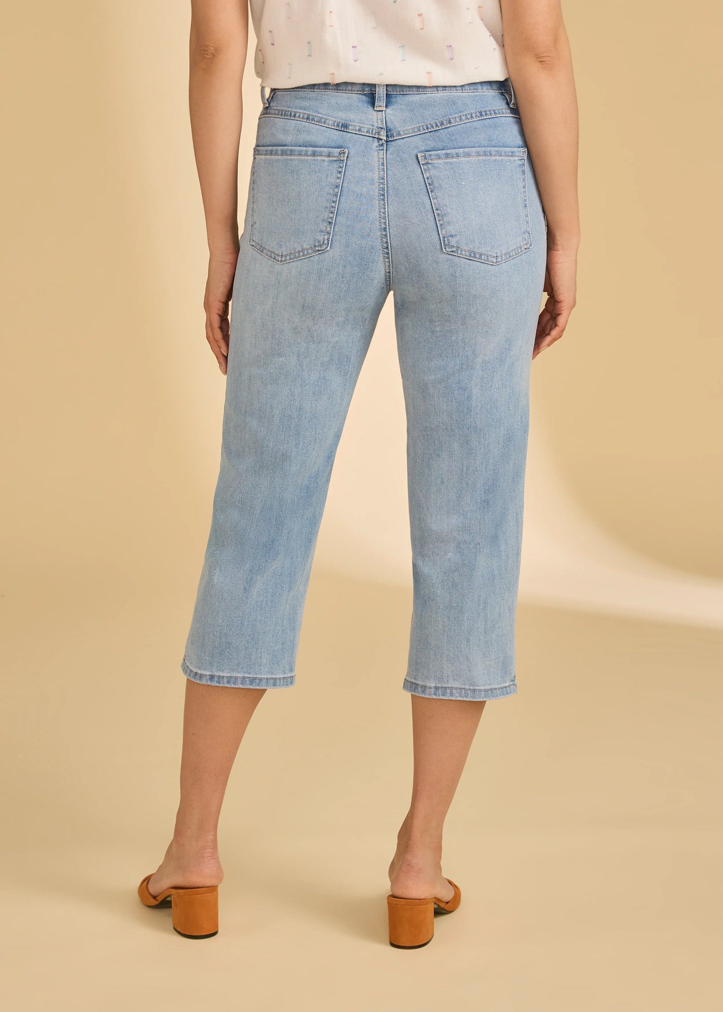 Basic Suzanne Slitted Hem Capri. Style FD6857779