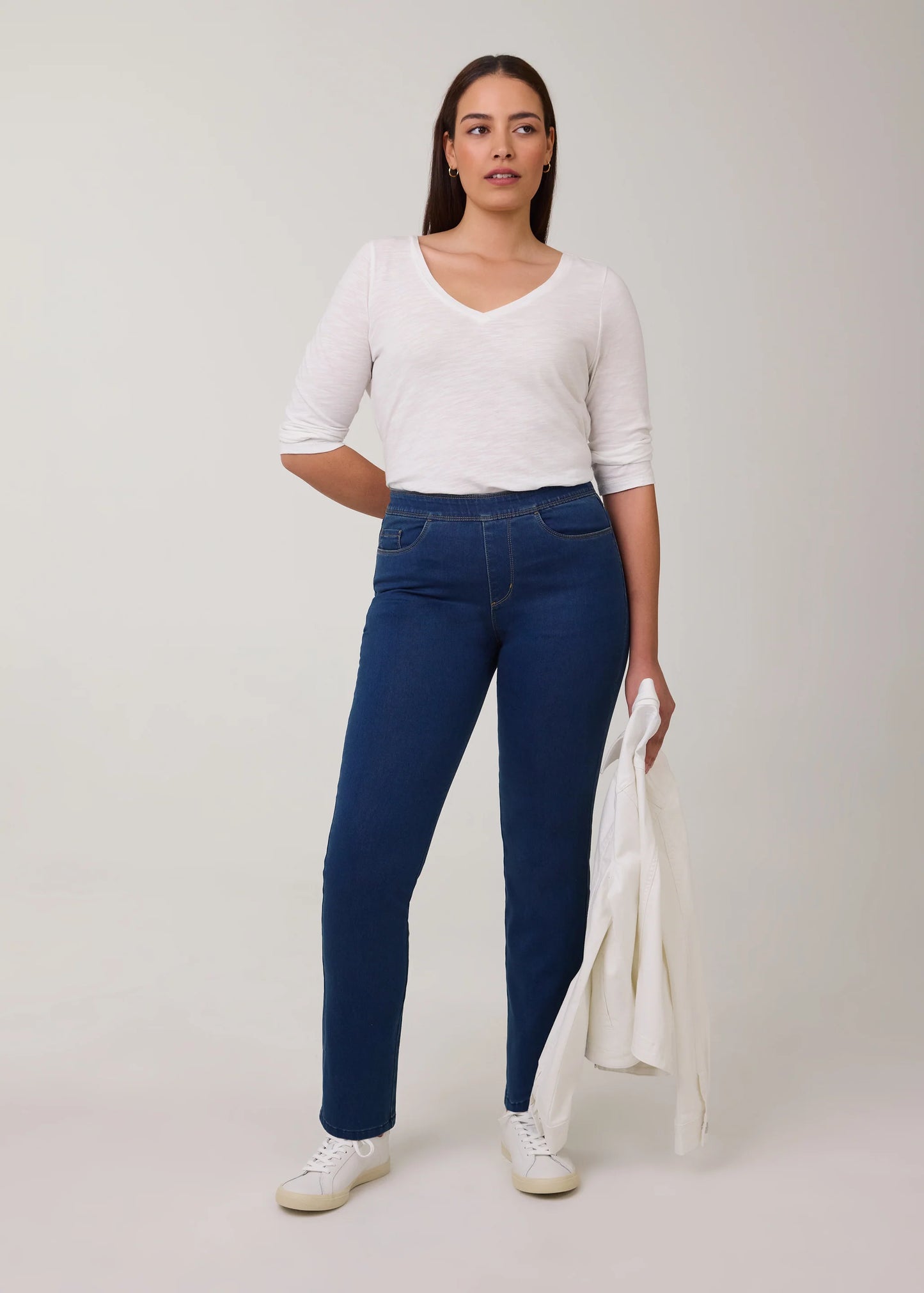 Pull-On Straight Leg Jean. Style FD291106N