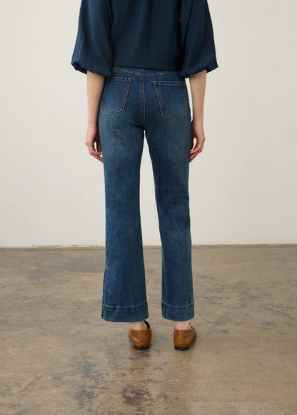 Suzanne Boot Ankle Length Buttons Cuff Jeans. Style FD6854779