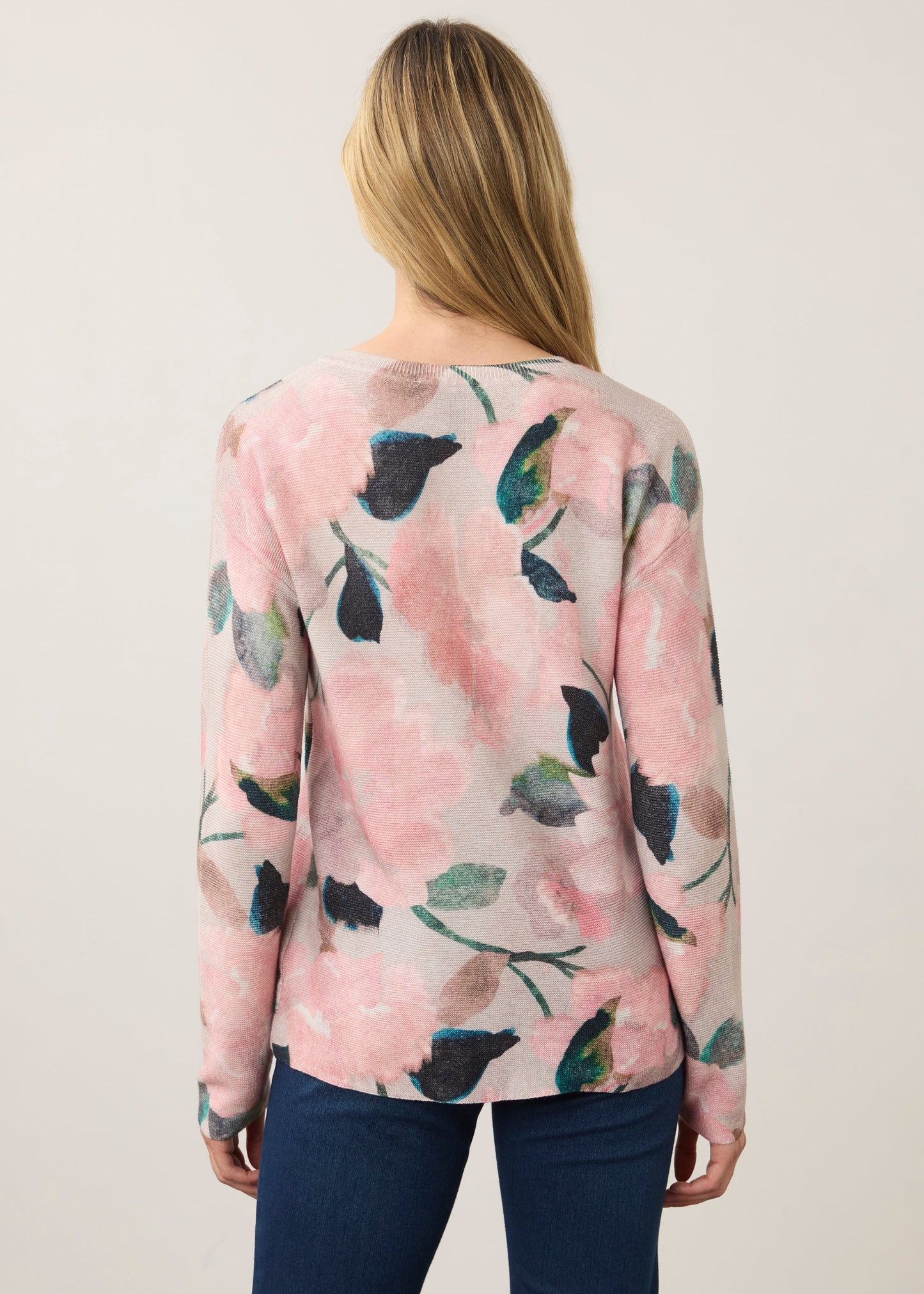 Long Sleeve Crew Neck Floral Printed Top. Style FD1788314
