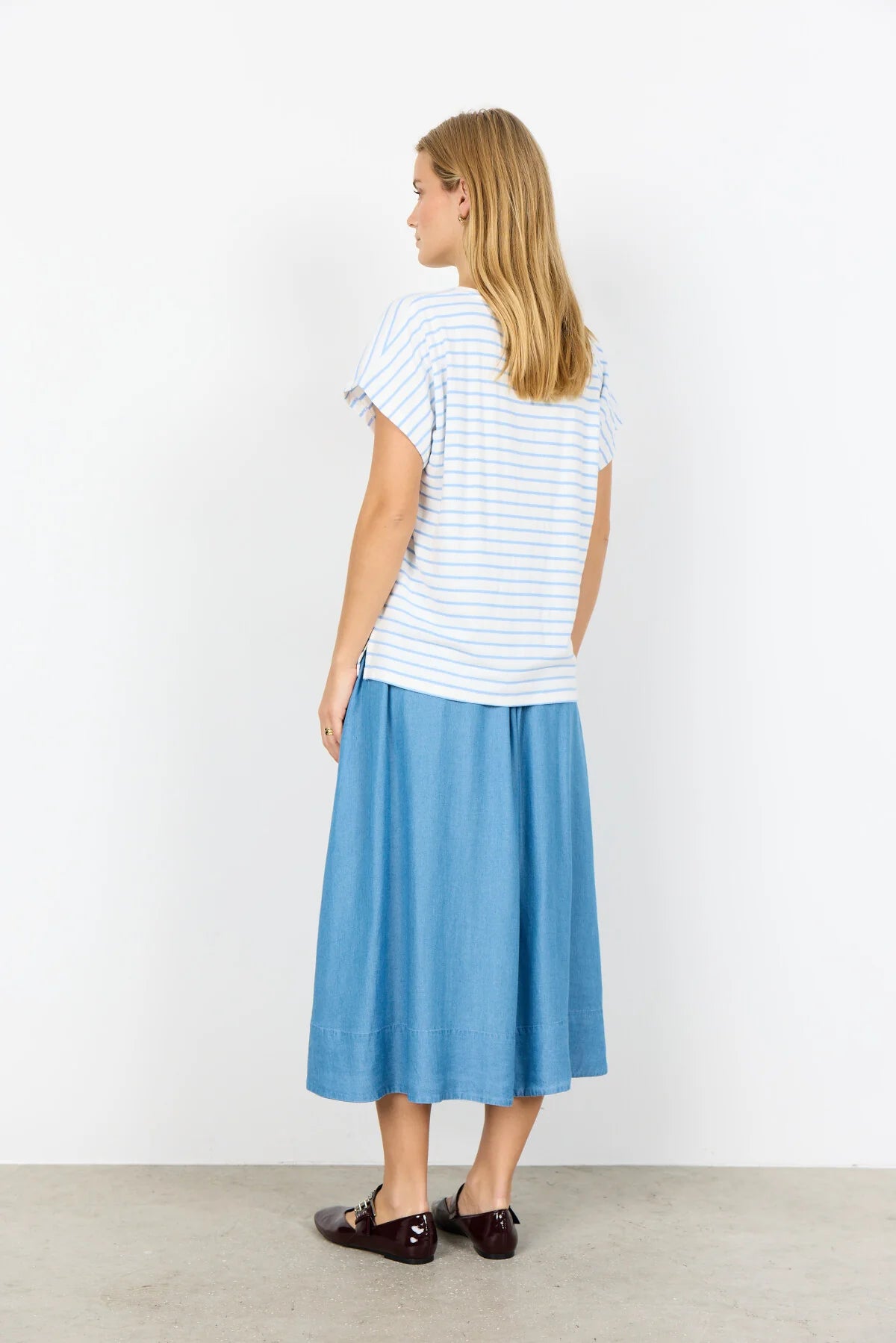 Striped Ribbed V-Neck Short Sleeve Top. Style SOYA27514