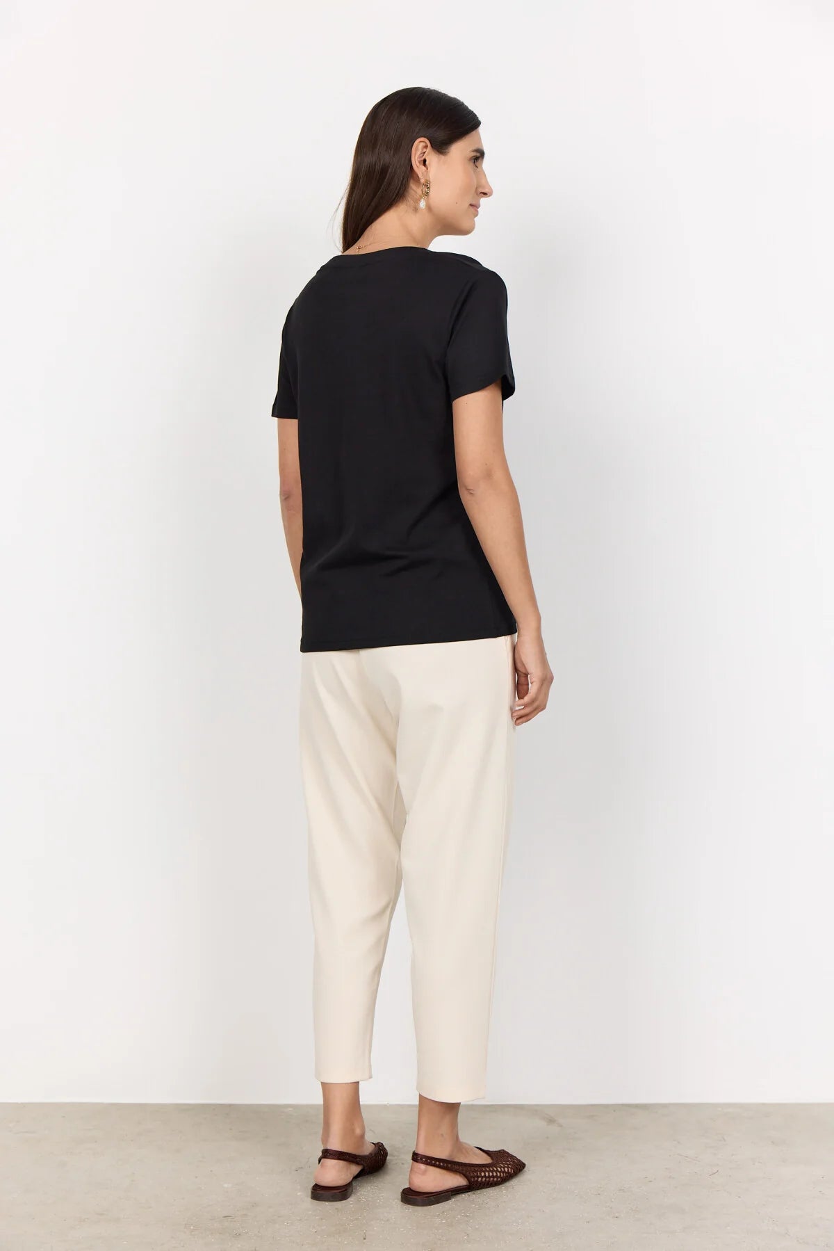 Basic Cotton Short Sleeve Round Neck Top. Style SOYA25689
