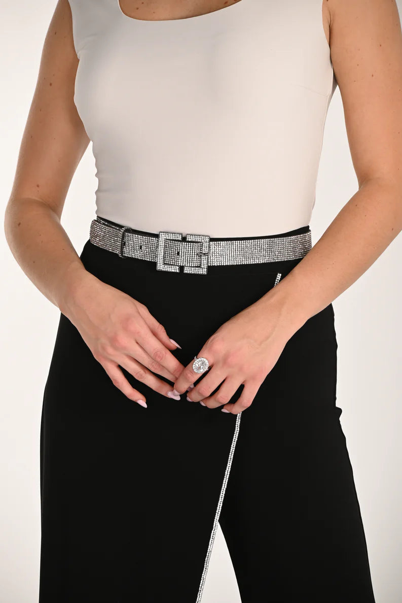 Woven Bedazzled Silver Buckle Belt. Style FLA26802