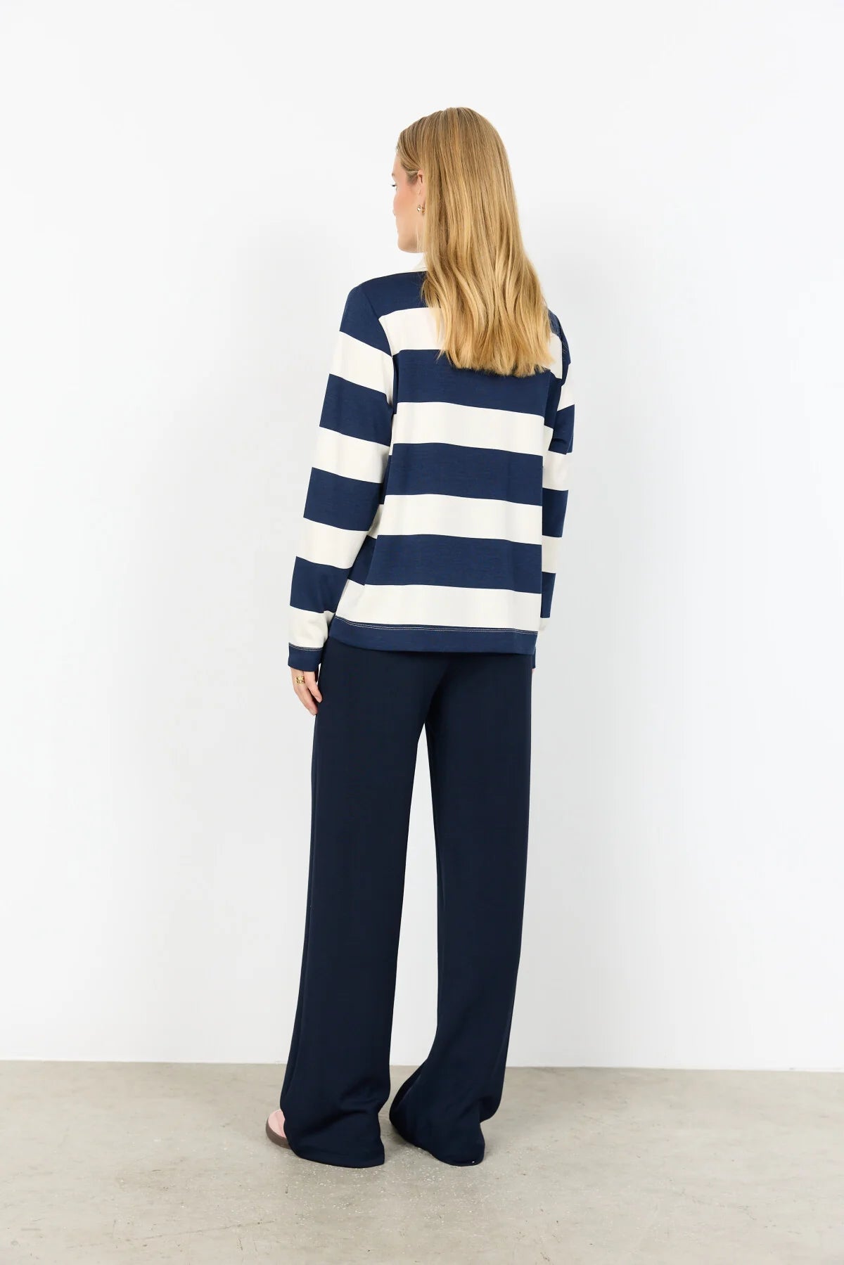 Striped Long Sleeve Rugby Style. Style SOYA27423