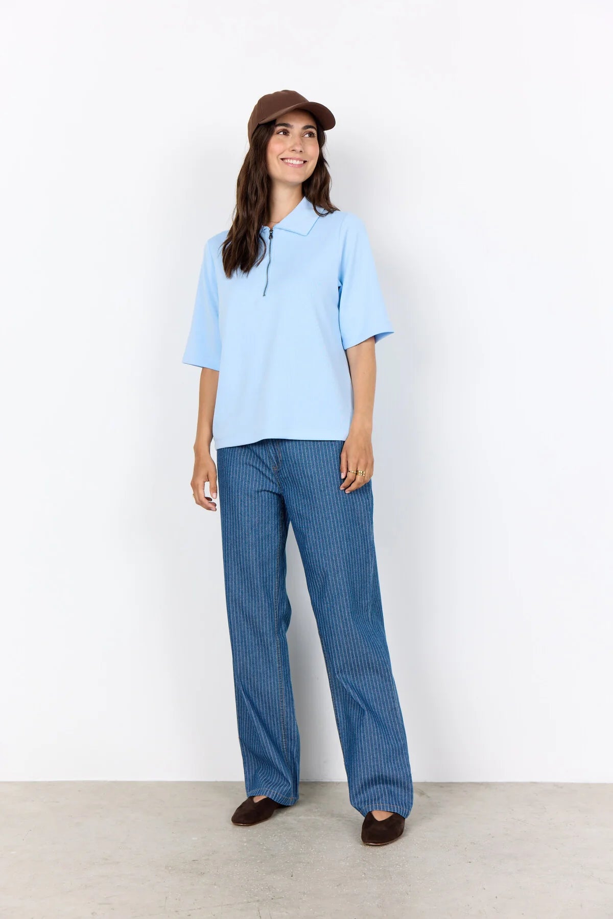 Short Sleeve 1/3 Zip Collared Top. Style SOYA27533