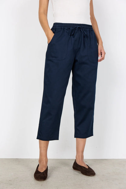 Pull-On Elastic Waist Solid Colour Cropped Pant. Style SOYA18042