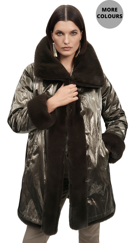 Reversible Faux Fur Coat. Style JR243904
