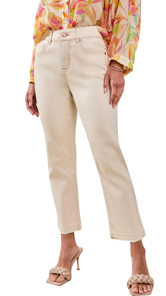 Sophia Curvy Microflare Cropped Jean. Style TR5560O-4744