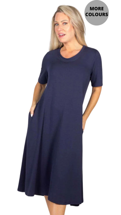 Solid Colour Scoop Neck Short Sleeve Dress. Style PE112-5093