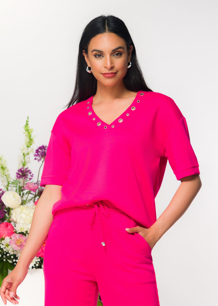 Grommet Detailing Short Sleeve Stretch Sweater. Style EW36042