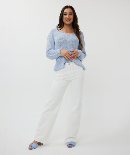 Relaxed Knit V-Neck Sweater. Style ESQSP2502023