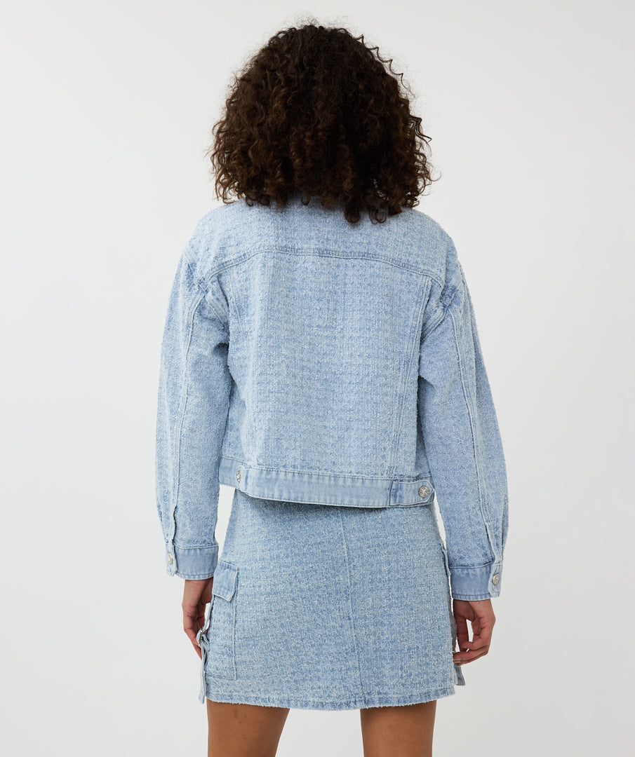 Distressed Cargo Pocket Skirt. Style ESQSP2512001