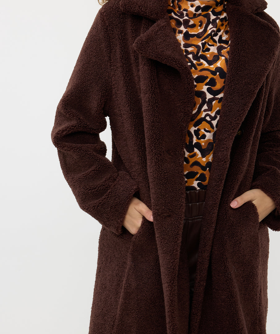 Double Breasted Long Teddy Bear Coat. Style ESQF2437518