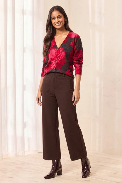 Every Body Ponte High Rise Cropped Pants. Style TR2241O-7026