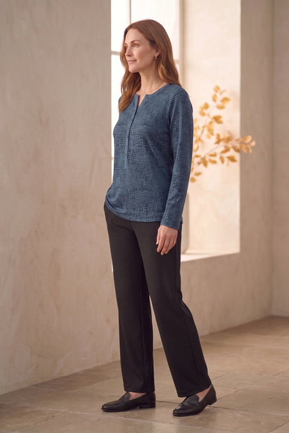 Long Sleeve Dot Print Henley Top. Style WP1274