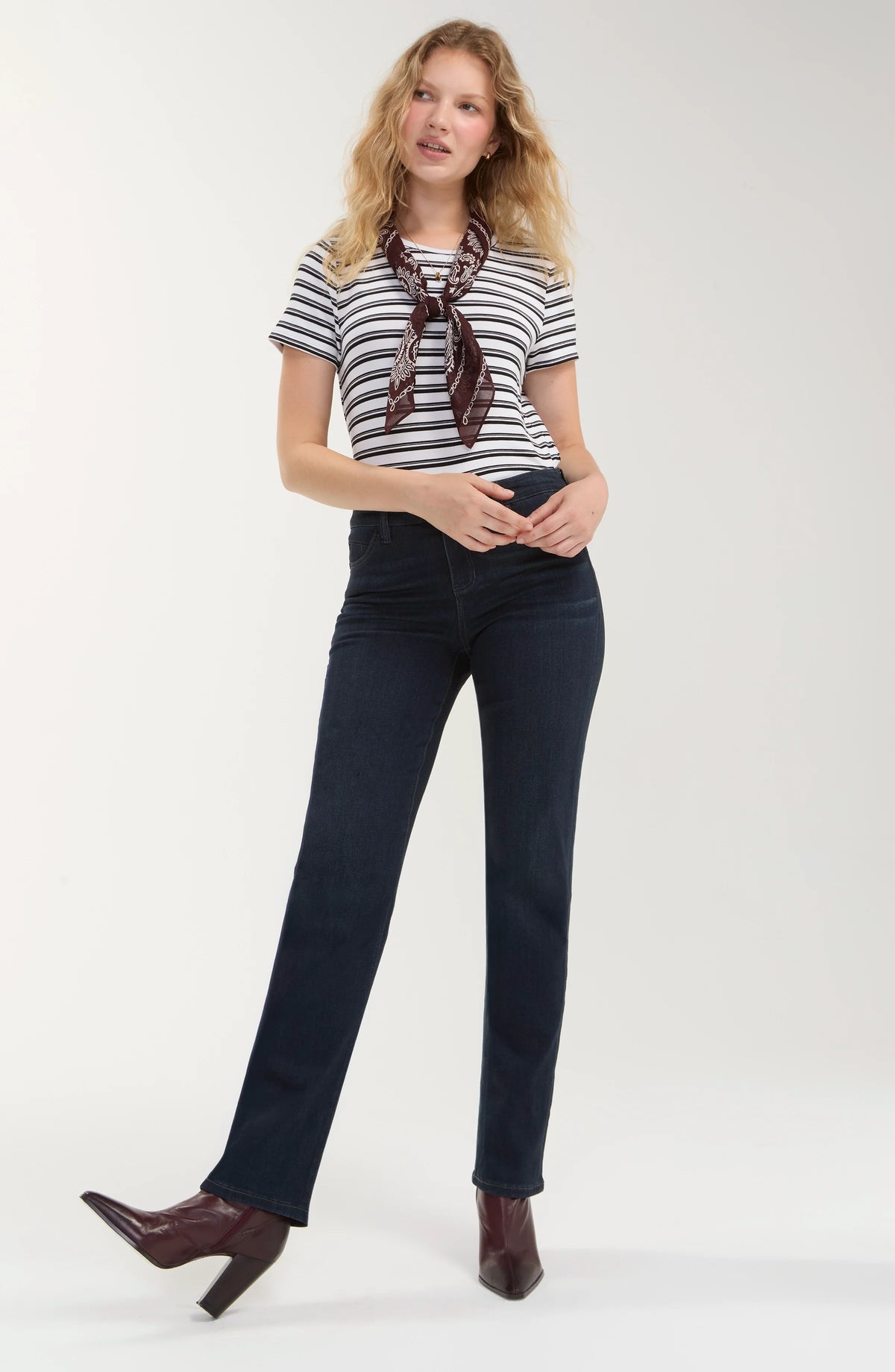 Kennedy Straight Leg Jean. Style LVLM3000F80