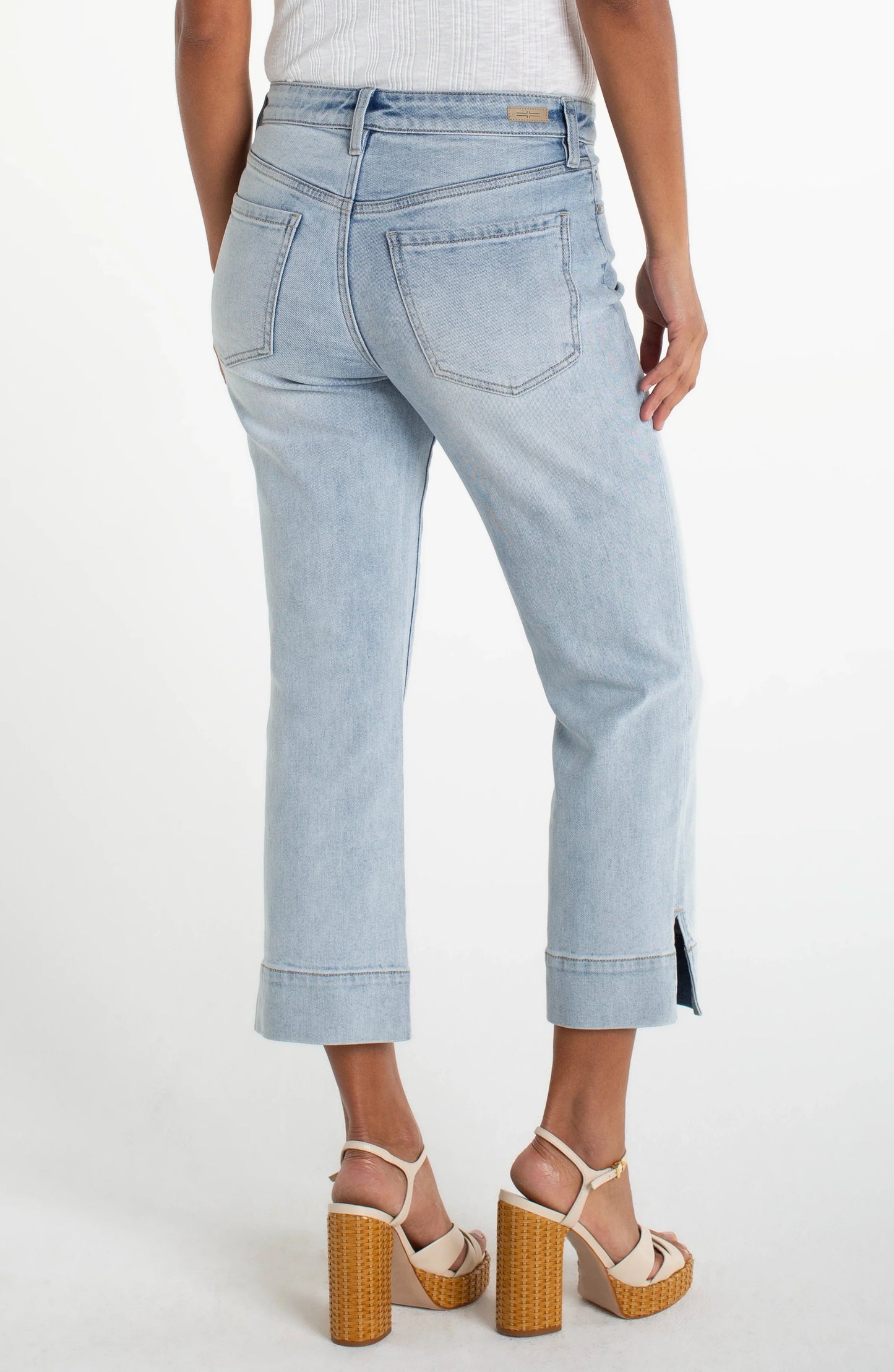 Kennedy Straight Leg Wide Hem And Slit Cropped Jean. Style LVLM3158VF
