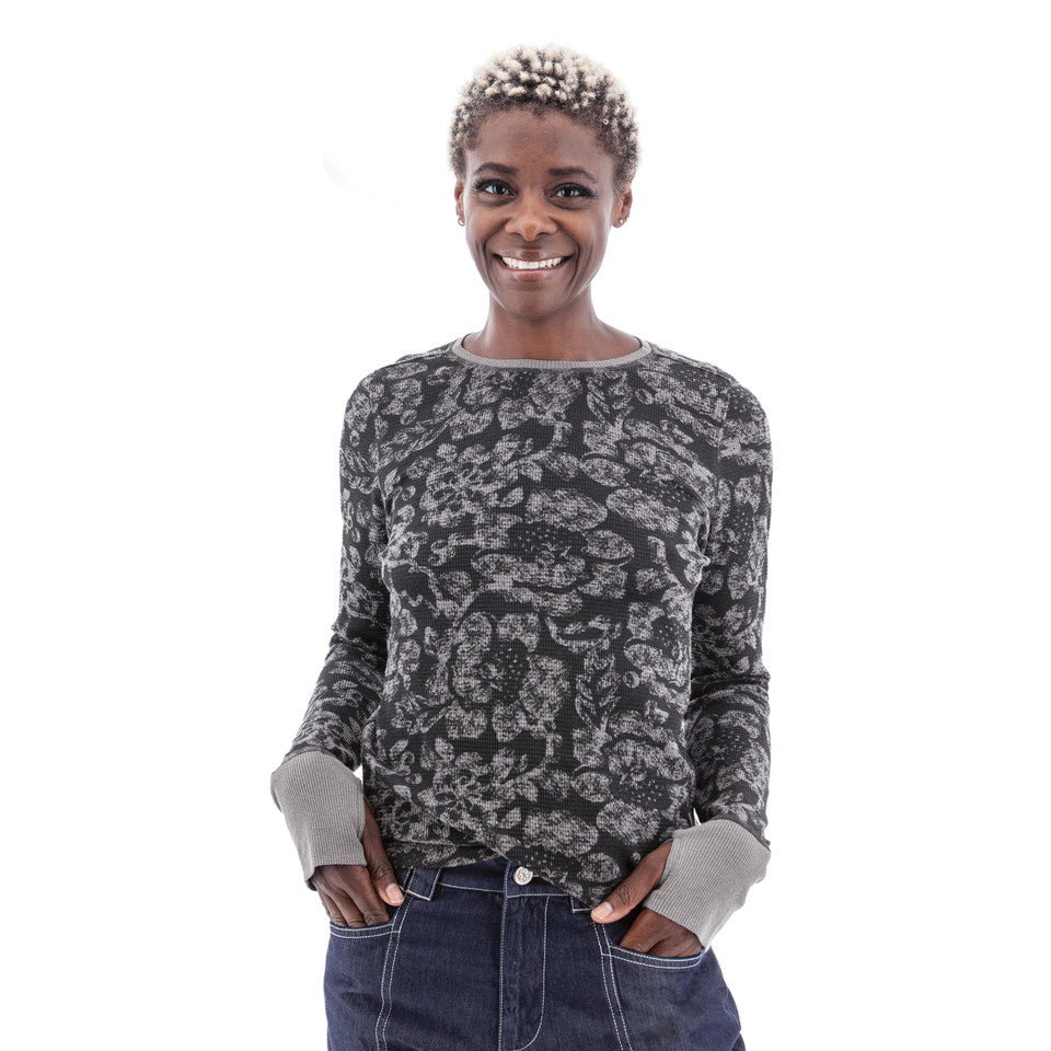 Waffle Knit Long Sleeve Floral Print Top. Style AVM21057AT