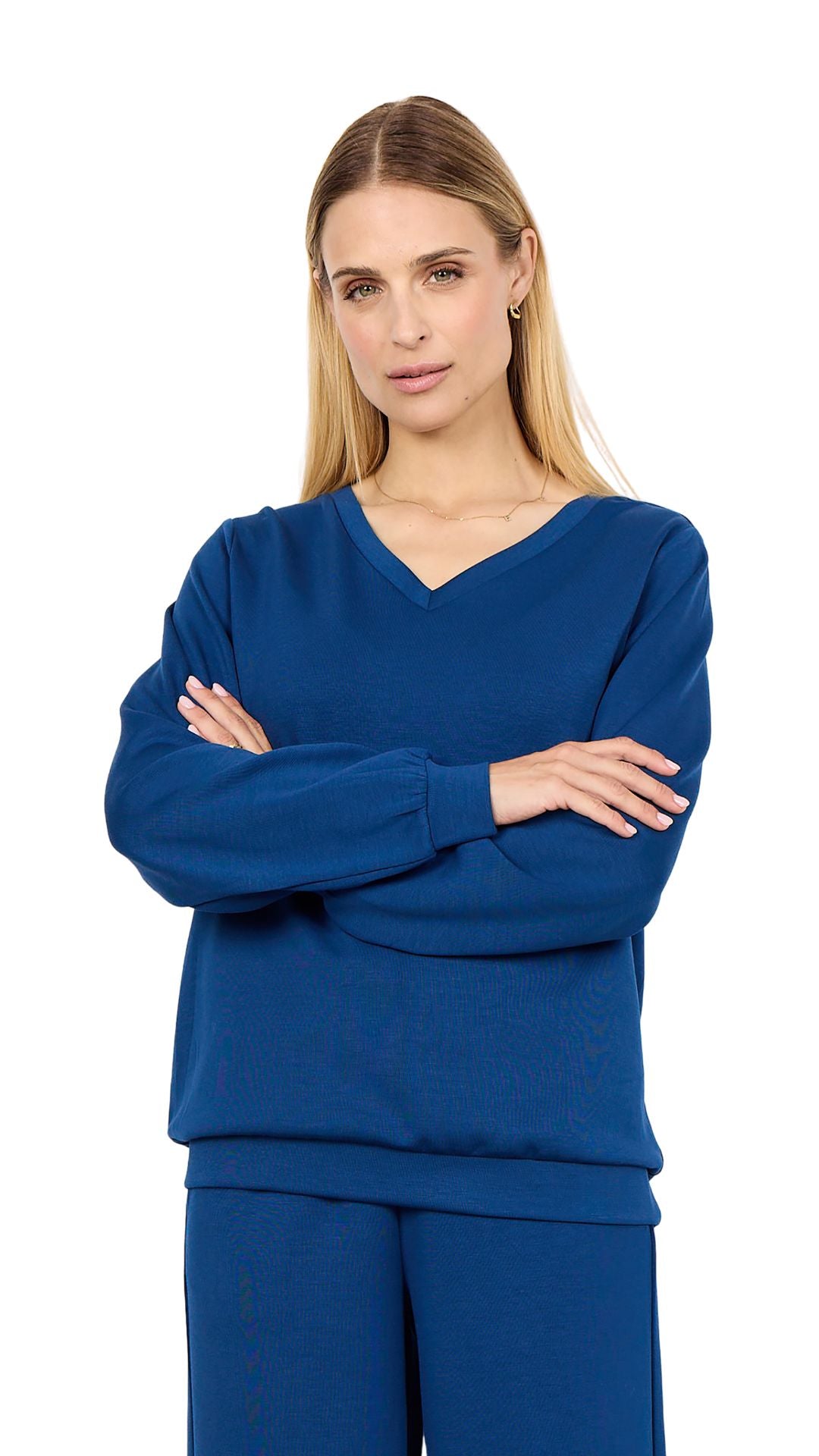 Blue Long Sleeve V-Neck Top. Style SOYA4F26701