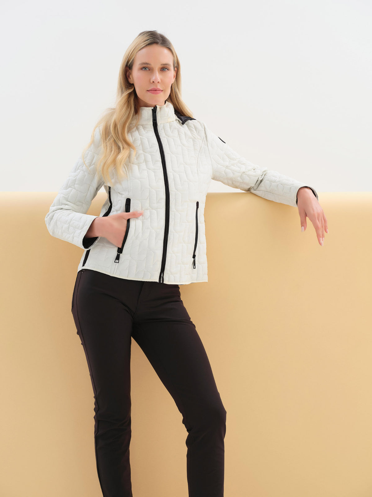 Quilted Lightweight Hooded Zip Front Jacket. Style DOLC76803