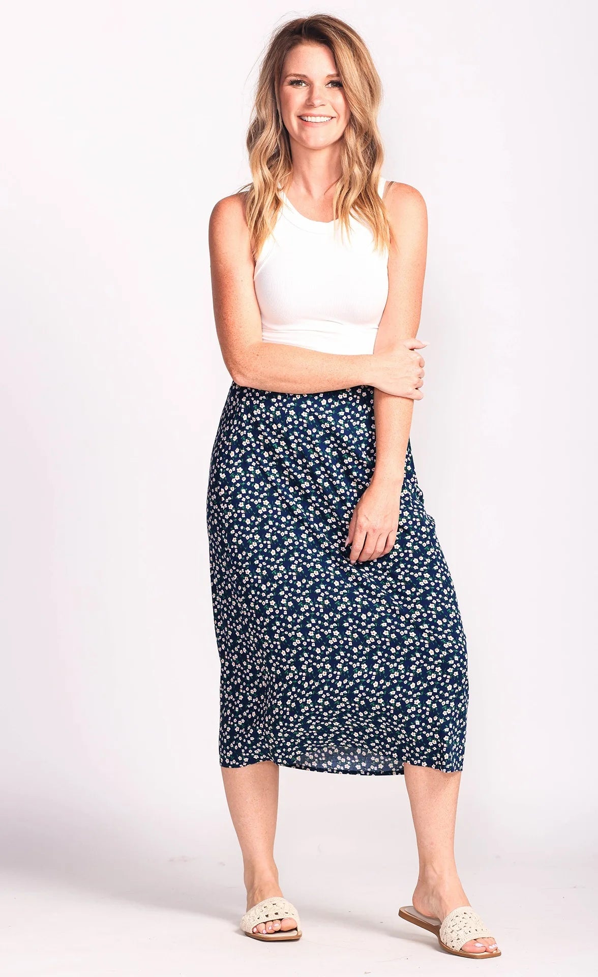 Latana Mini Floral Print Skirt. Style PM20169N