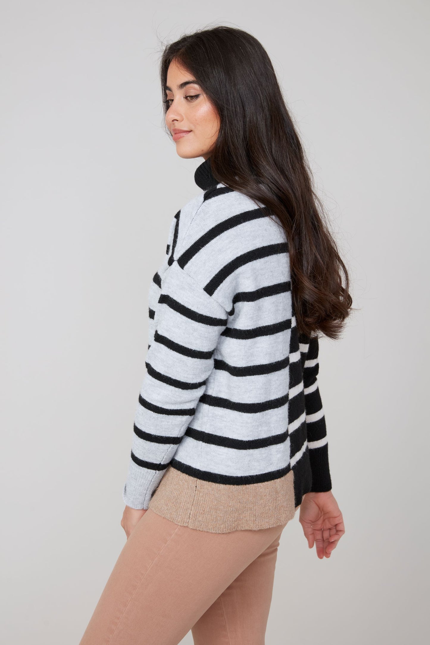 Cowl Neck Colour Block Striped Sweater. Style REN6945-4480
