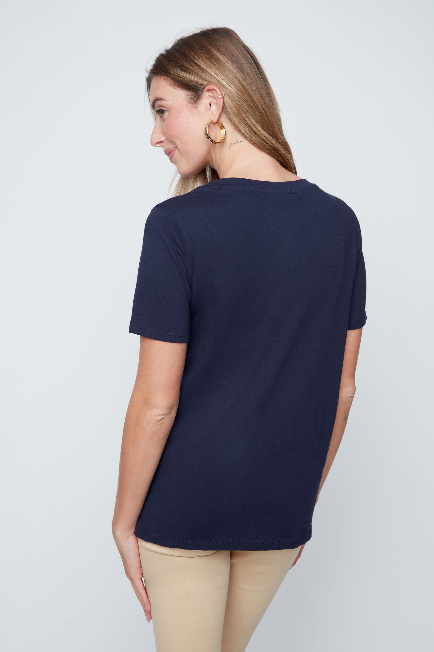 Short Sleeve Round Neck Heart Detail Top. Style REN7819-98G