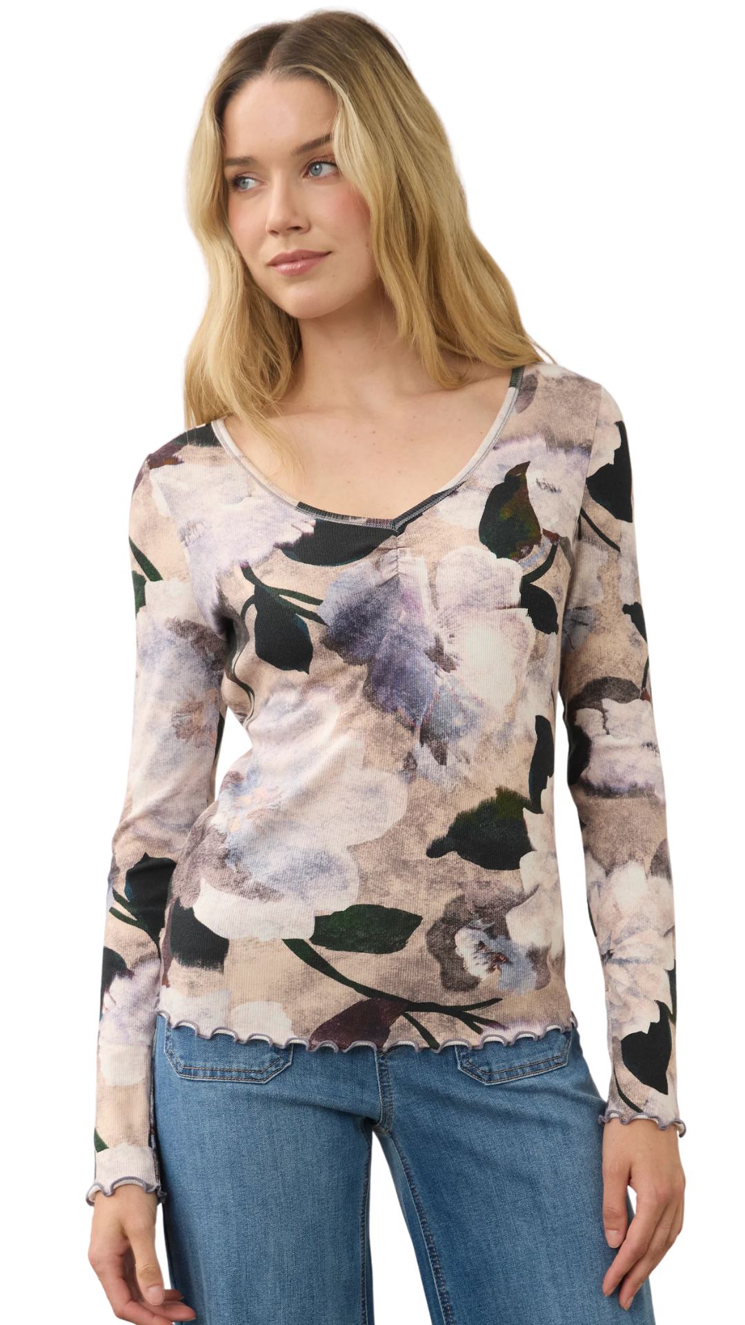 Ruffled Lettuce Trim V-Neck Floral Top. Style FD3077161