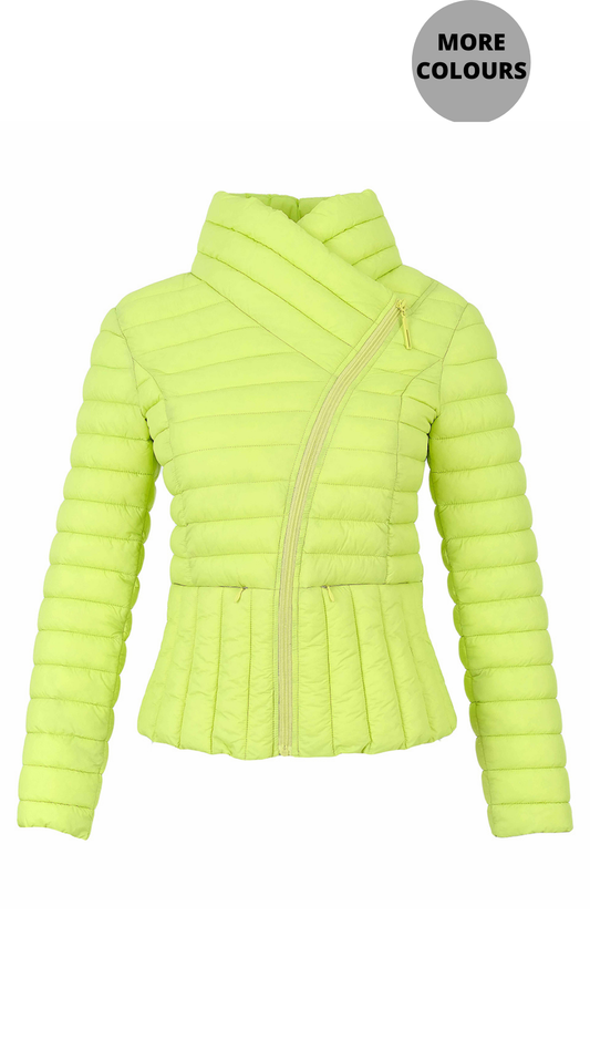 Short Puffer Crossover Collar Jacket. Style DOLC76802