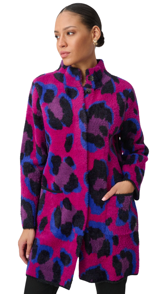 Fuzzy Animal Print Coat. Style JR264922