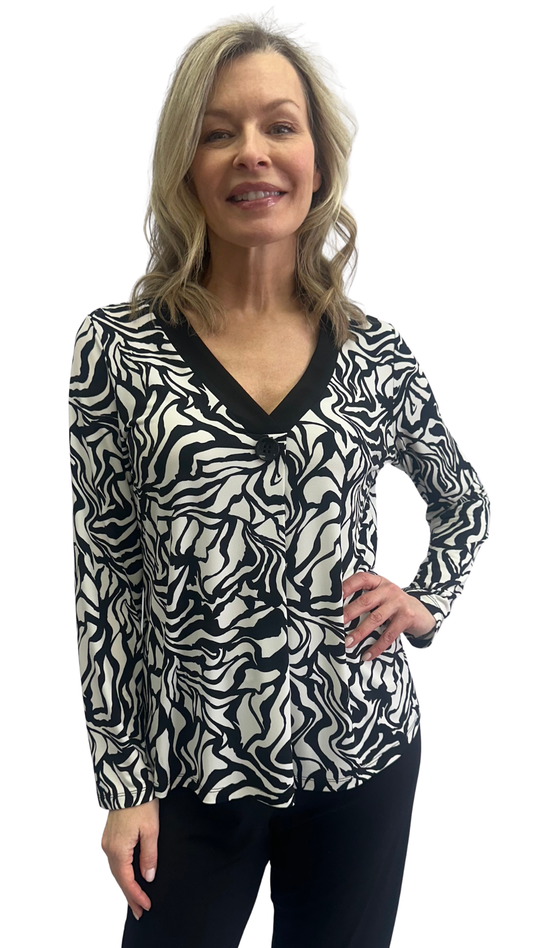 Cross-Over Trim V-Neck Abstract Print Top. Style SW102381