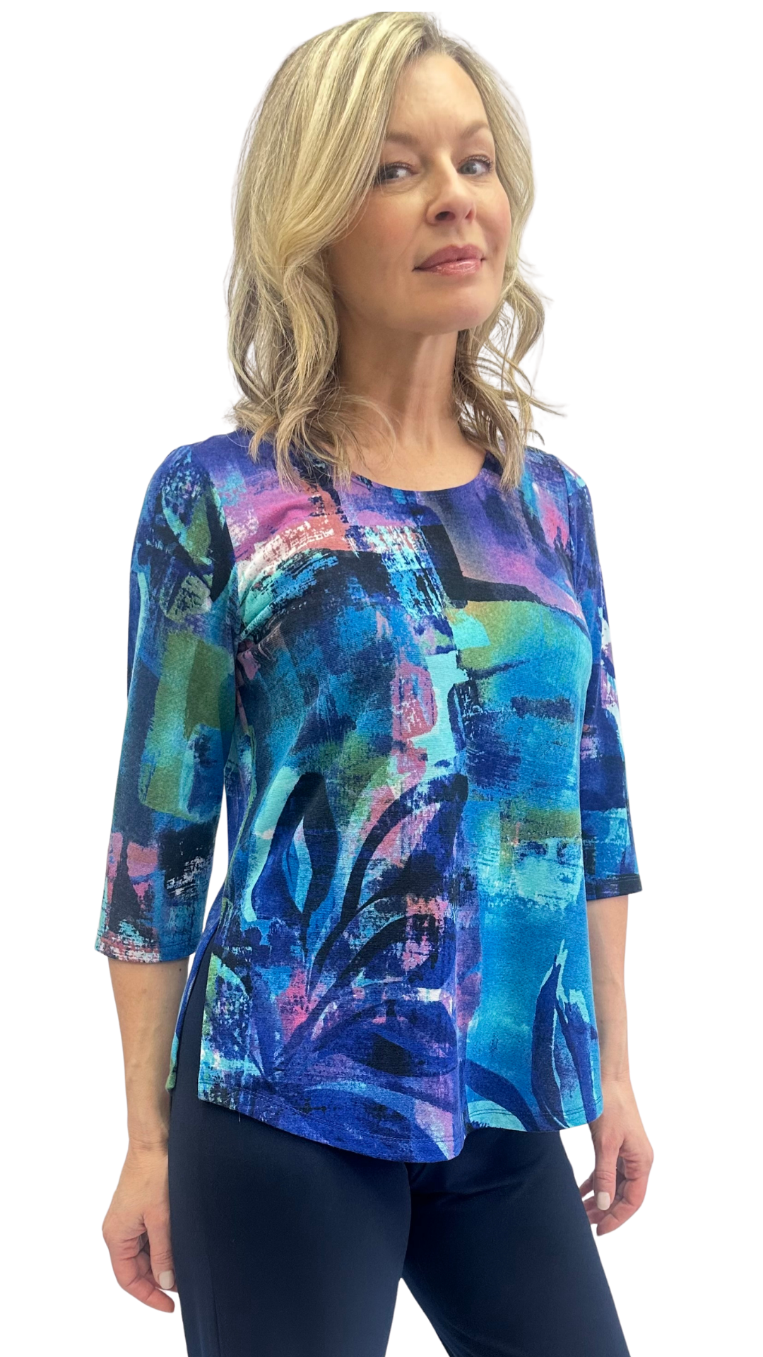 Abstract Print Rounded Neck 3/4 Straight Sleeve Top. Style SW102380