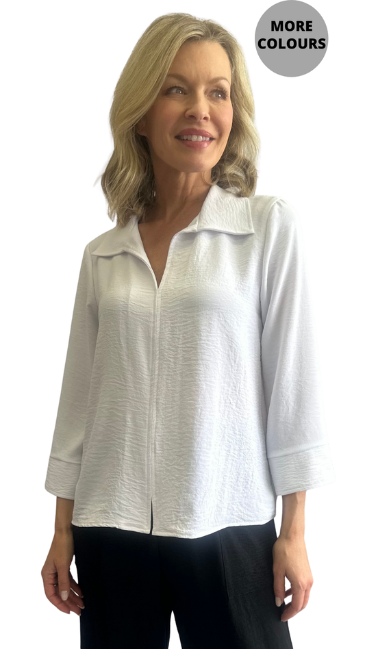 3/4 Sleeve Flowy Fold-Over Collar Top. Style SW202613