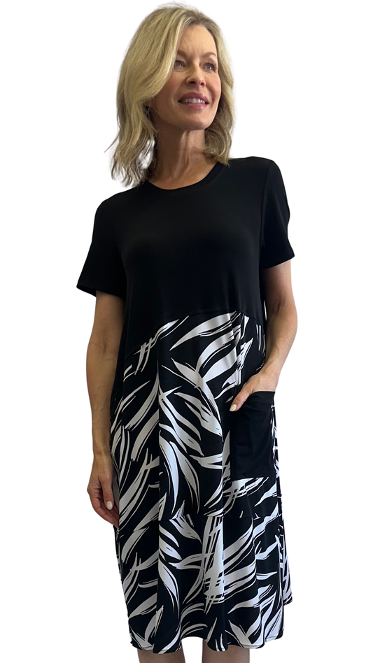 Round Neck Black Bodice Abstract Print Skirt Dress. Style SW207610
