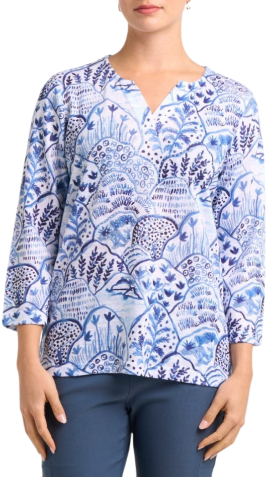 Abstract Print Notch Neck Rhinestone Details Top. Style MIMXR588