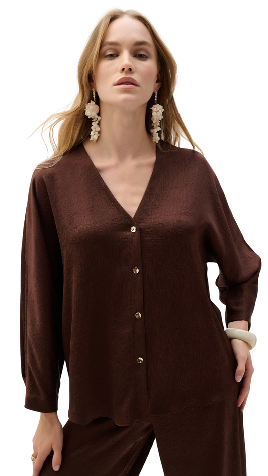 Satin Dolman Sleeve Button Front Boxy Top. Style JR262153
