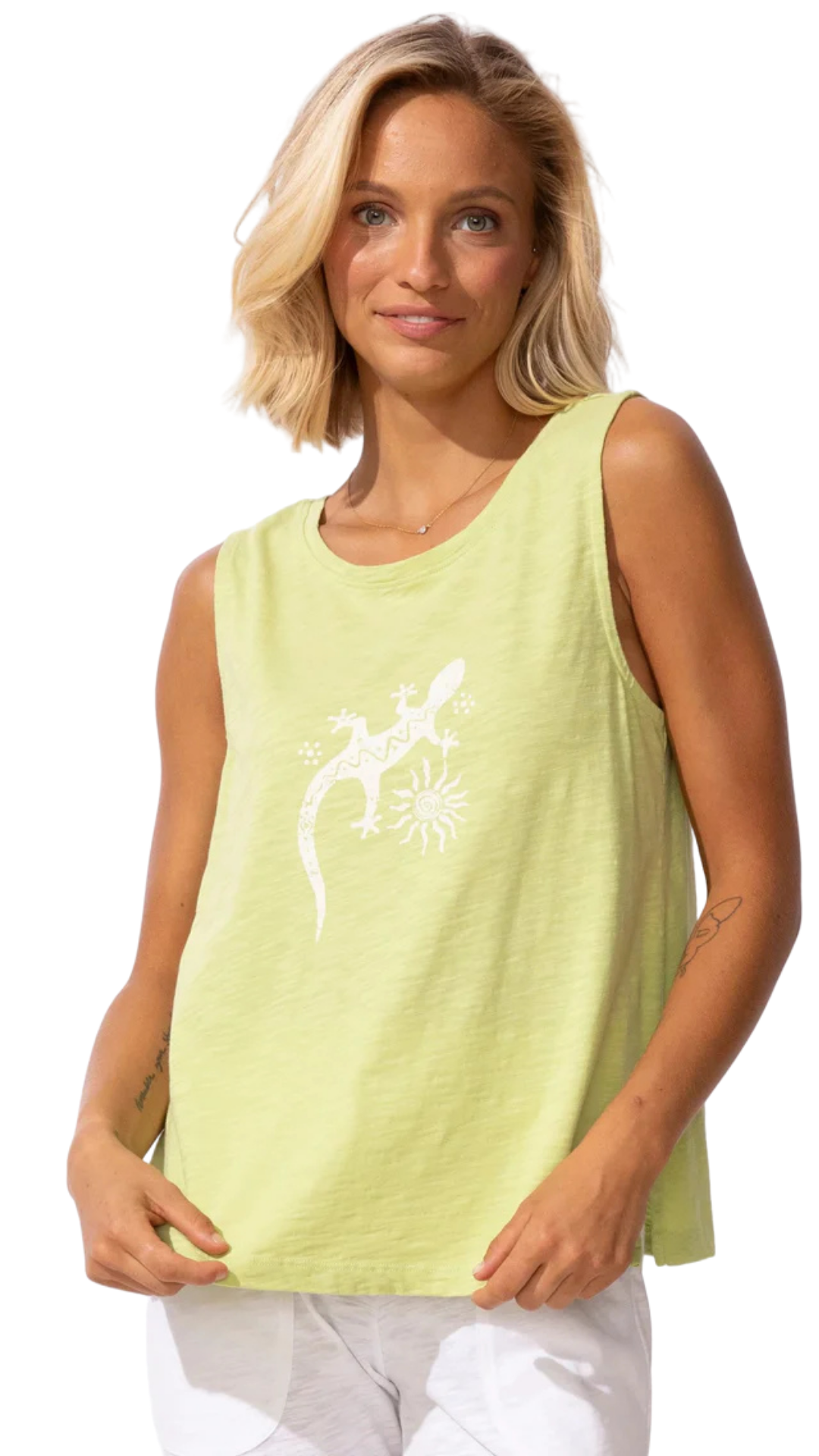 Gecko Print Round Neck Sleeveless Top. Style ESC52521