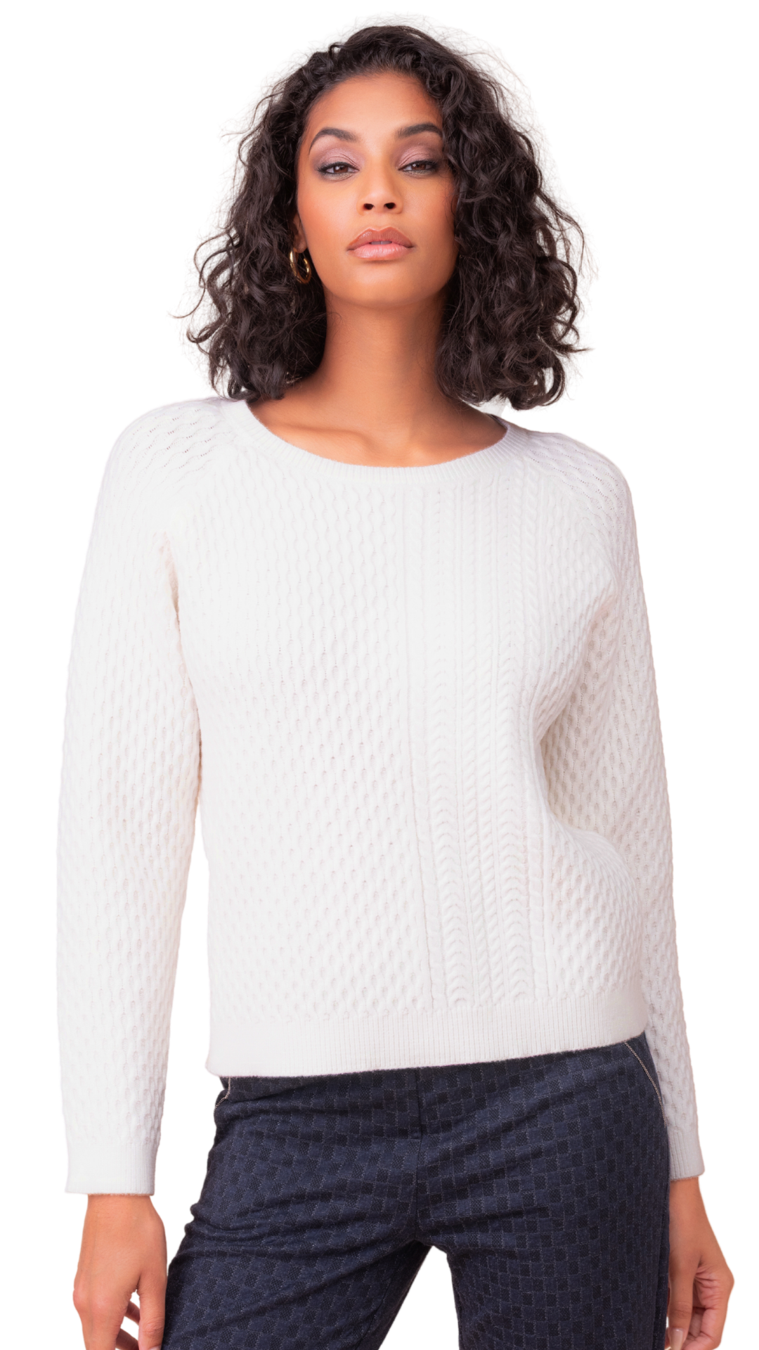 Round Neck Cable Knit Long Sleeve Sweater. Style ALS48010