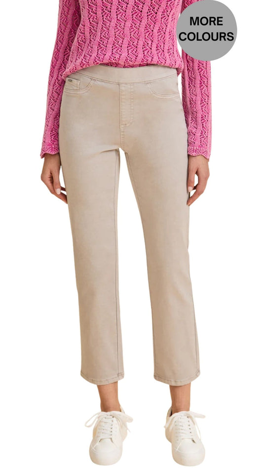 Pull-On Straight Leg Jean. Style FD2531511-SP26