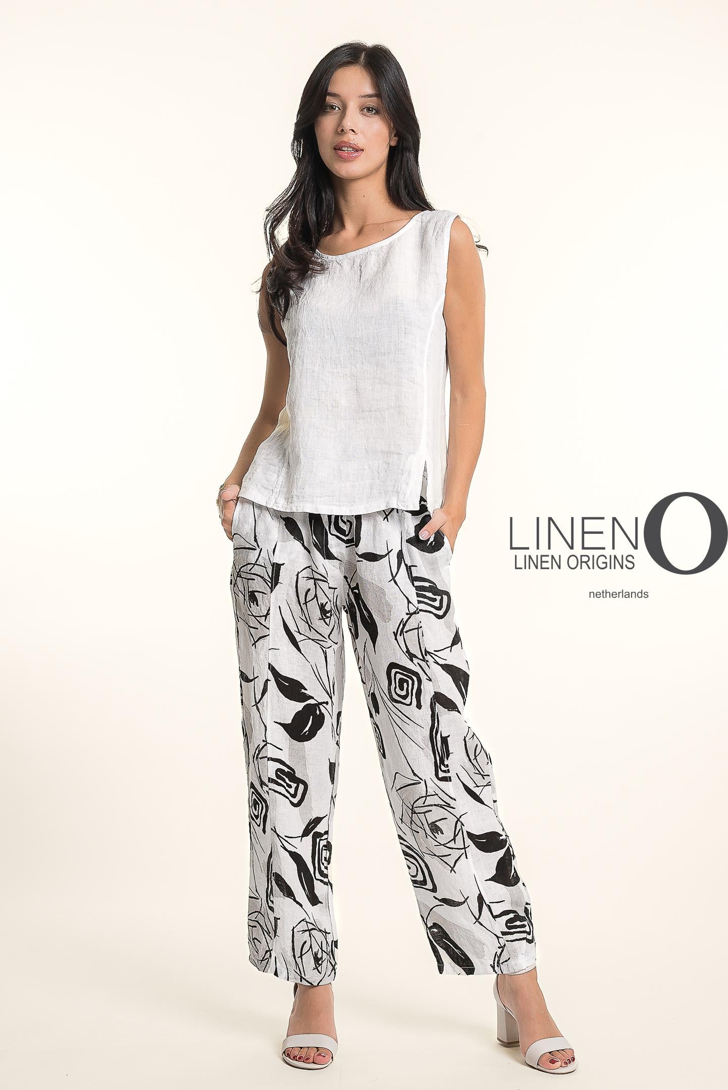 Sleeveless Round Neck Linen Tank. Style LOTP1683