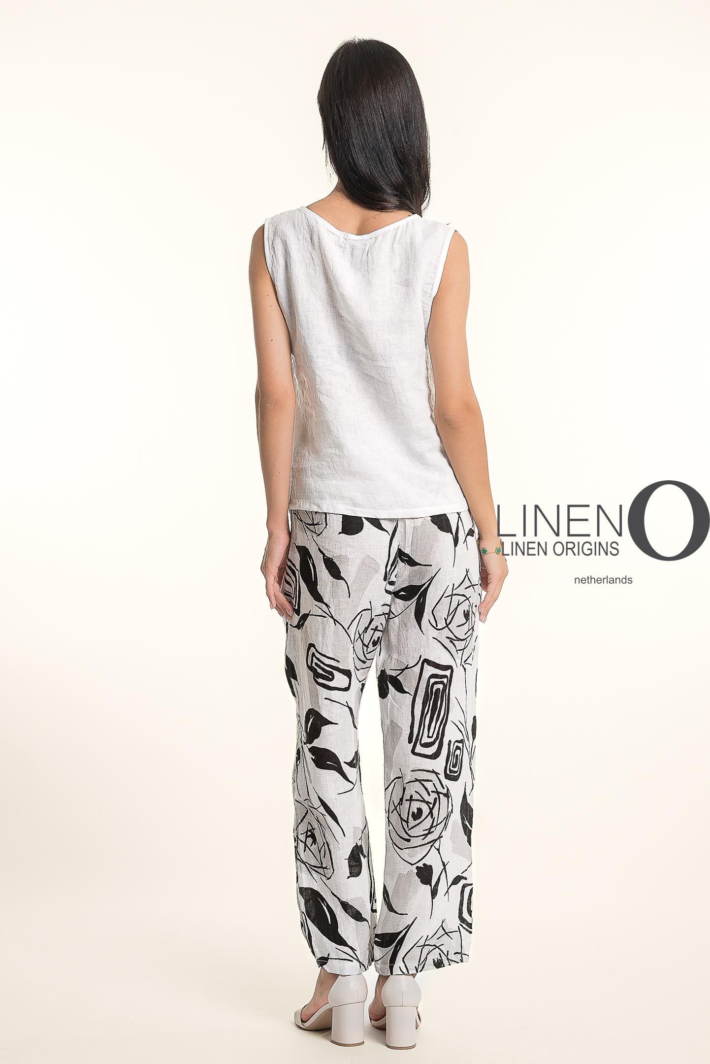 Sleeveless Round Neck Linen Tank. Style LOTP1683