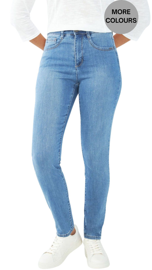 Petite Suzanne Slim Leg Jean. Style FD8705630