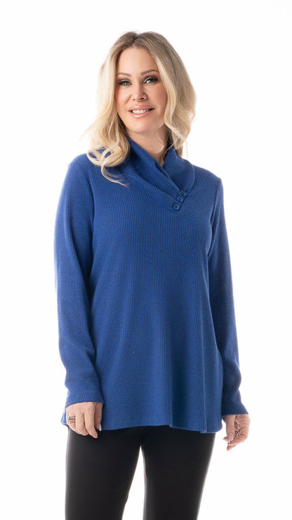 Ribbed Button Detail on Neck Tunic. Style PE251-4691